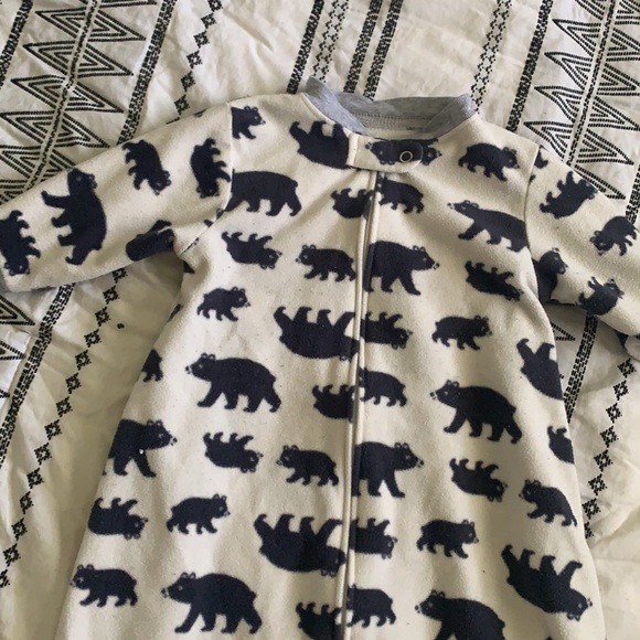 Carter’s Black Bear Fleece Size Medium Baby Sleep Sack - Picture 2 of 3